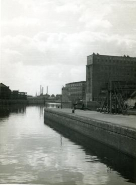The "Three Mills" of Bromley by Bow