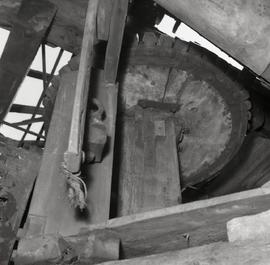 Wallower & upright shaft