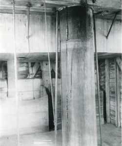 Interior post, Bocking mill