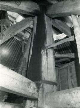 Wooden mill trestle, Moreton post mill