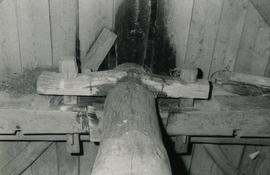 Windshaft and tail bearing in a toe mill on Alitalo Farm in Masku, Kiveinen, Varsinais-Suomi