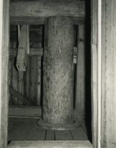 Post and crown tree in a toe mill in Säkylä, Varsinais-Suomi