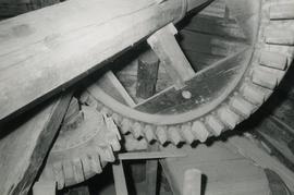 Brake wheel and wallower in Vampula museum mamsel mill, Satakunta