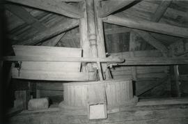 Substructure and hollow post in the magpie mill on Tohna farm in Karhula, Loimaa, Satakunta