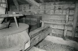 Tentering gear in the magpie mill on Tohna farm in Karhula, Loimaa, Satakunta