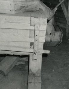 Tentering gear in Vikelä Farm magpie mill in Ylöjaäivi, Taivalpohja, Häme