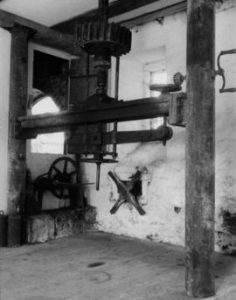 Tentering gear, Town Mills, Gillingham