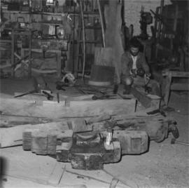 Making a new weather beam at Charlton Workshops