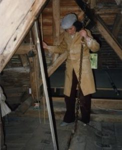 Waiting to receive the grain, Mapledurham Mill, Mapledurham