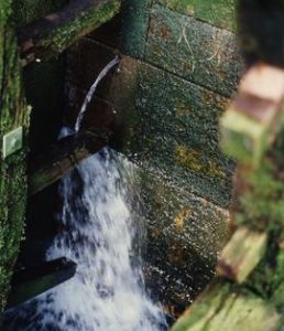 Deterioration of sluice gate, Mapledurham Mill, Mapledurham