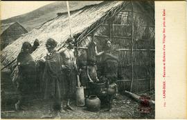 Lang-Bian, Moi women and children