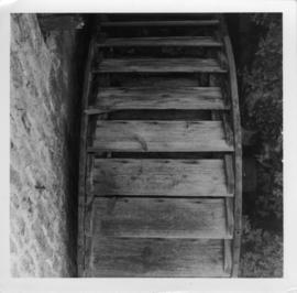 Coulton, waterwheel