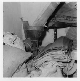 Viver's Mill Pickering, hopper