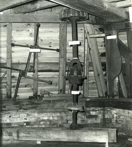 Salvaged millstone gear on ground floor, Davison's Mill, Stelling Minnis