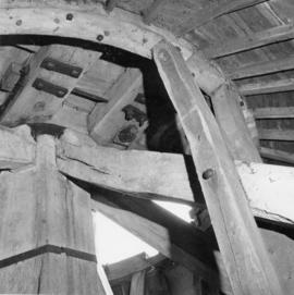 Mainpost and Crosstrees, post mill, Chinnor