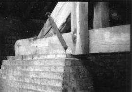 Pier and trestle, post mill, Chinnor