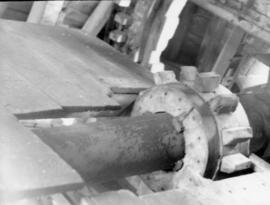 Sack hoist drive, post mill, Chinnor