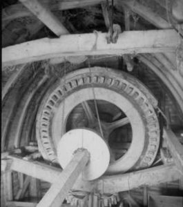 Windshaft, brakewheel, sackhoist and bell alarm, post mill, Chillenden