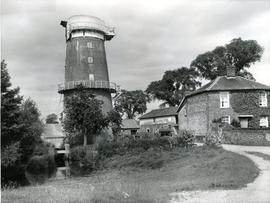 Little Cressingham, Norfolk, combined mill, sails gone