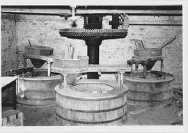 Blackford Mill, Wootton Wawen, internal, crown wheel and stones