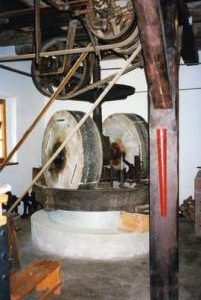 Edge runners for linseed at Pockau, Germany