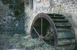 "Waterwheel, Kier aquaduct"