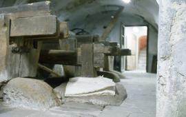 "Italy, Pescia - stampers & glazing hammer"