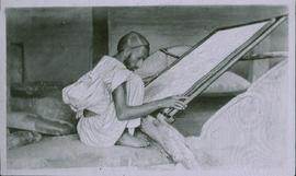 "Paper Kashmir Draining mould"