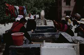 Dege Papermaking Gen view of vat