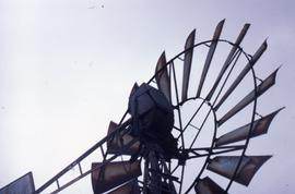 Auxiliary equipment - Wind pump