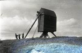 Raising stock, Brill Windmill