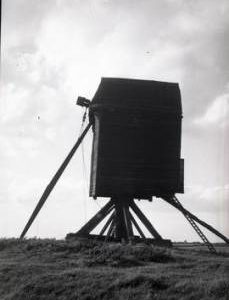 Brill Windmill - stock being raised