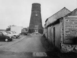 Bilsby Mill without sails