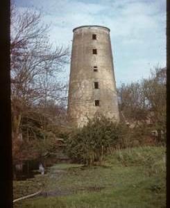Derelict capless tower of tower mill (combined wind- and watermill)