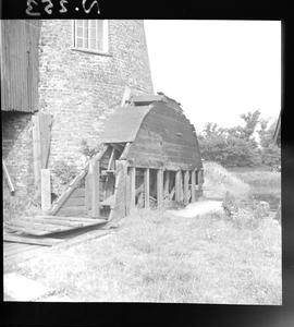 Hunsett Mill, Stalham, showing covered drainage wheel