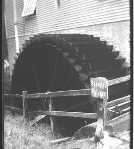 Water wheel, Dean's Mill, Lindfield