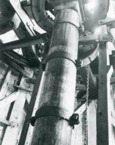 Upright shaft and wallower, smock mill, Ashley