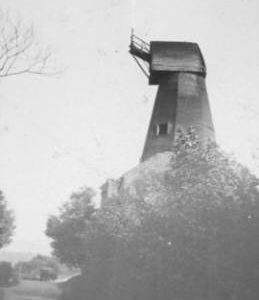 Wind, steam and water mill, Kennington