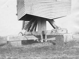 Main post and supporting timbers, post mill, Chillenden