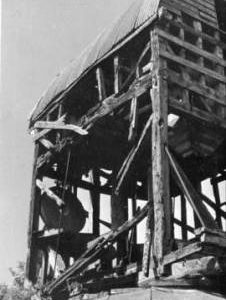 Derelict Buck, post mill, Chinnor