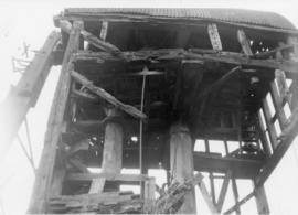 Derelict Buck, post mill, Chinnor