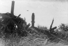 Mainpost and Wreckage, post mill, Chinnor