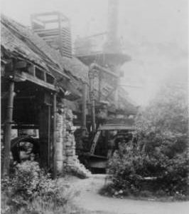Crowley Ironworks, Winlaton Mill, with some machinery - iron works