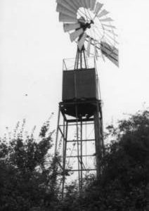 Peasenhall wind engine, Peasenhall, from below