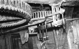 Stone nut and great spur wheel, Davison's Mill, Stelling Minnis