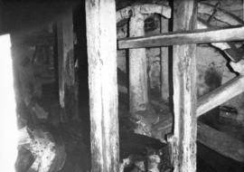 Cast iron wheel, Barton Mill, Old Basing