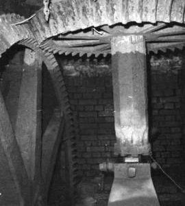 Pit wheel and wallower, Eling Tide Mill, Totton and Eling