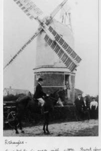 People, horse and mill, Rishangles Composite Mill, Rishangles