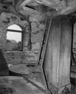 Market Place Windmill Spur Wheel 2