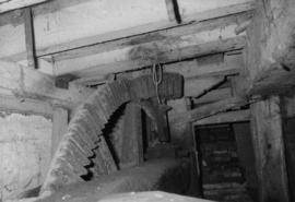 Pit wheel and wallower, watermill, Cavenham